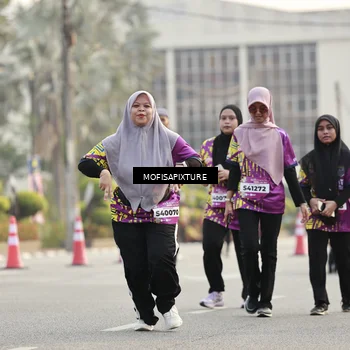 Runner Photo 5923774