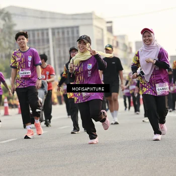 Runner Photo 5923835