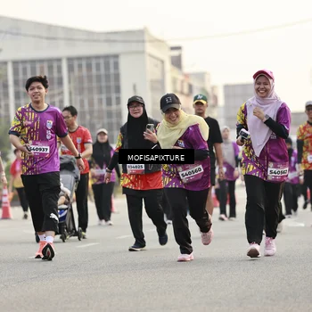 Runner Photo 5923846