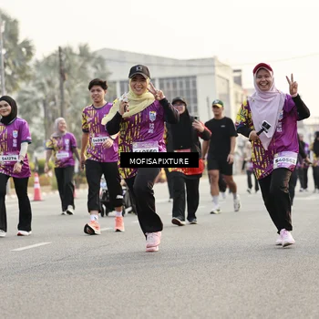 Runner Photo 5923860