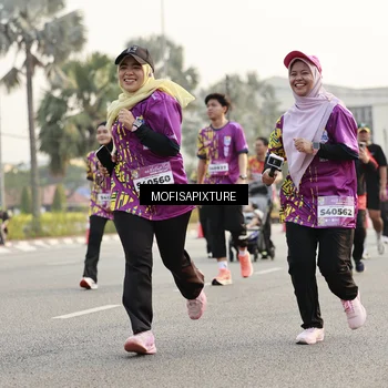 Runner Photo 5923864