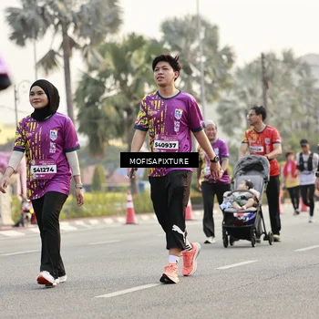Runner Photo 5923881