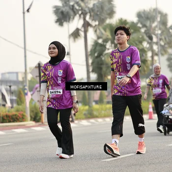 Runner Photo 5923892