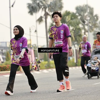 Runner Photo 5923898
