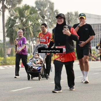 Runner Photo 5923900