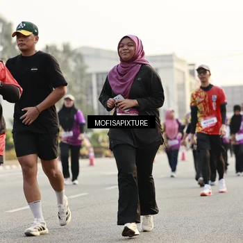 Runner Photo 5923909