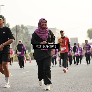 Runner Photo 5923912