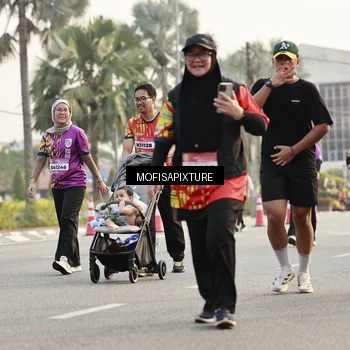 Runner Photo 5923913