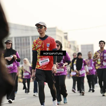 Runner Photo 5923929