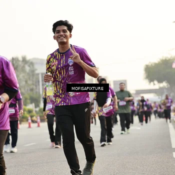 Runner Photo 5923974