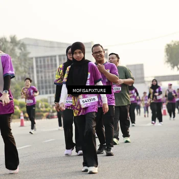 Runner Photo 5924003