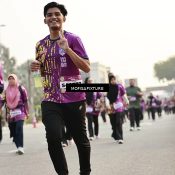 Runner Photo 5924005