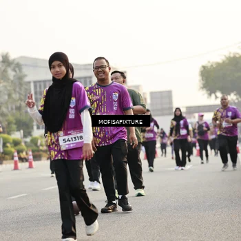 Runner Photo 5924017