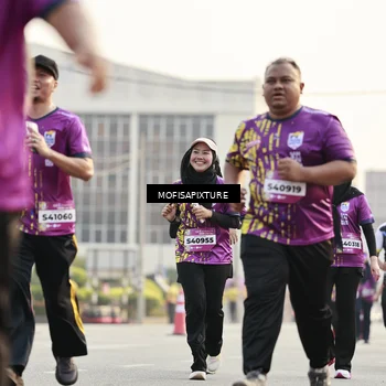Runner Photo 5924023