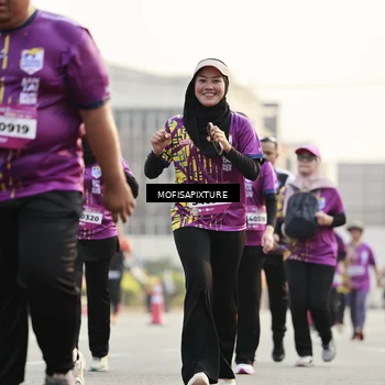 Runner Photo 5924030