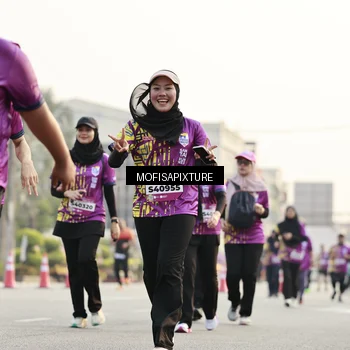 Runner Photo 5924042