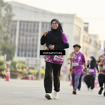 Runner Photo 5924111