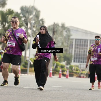 Runner Photo 5924155