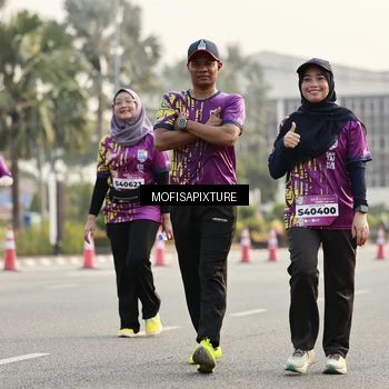 Runner Photo 5924263