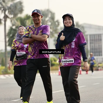 Runner Photo 5924298