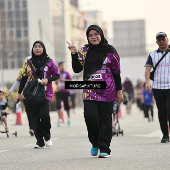Runner Photo 5924323
