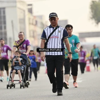 Runner Photo 5924340