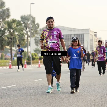 Runner Photo 5924371