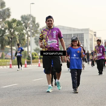 Runner Photo 5924375