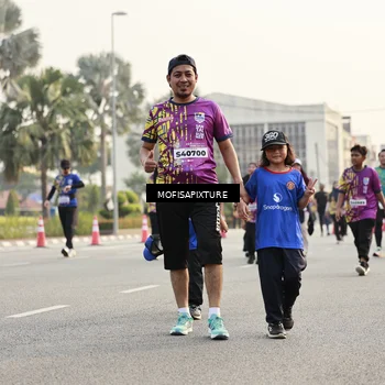 Runner Photo 5924388