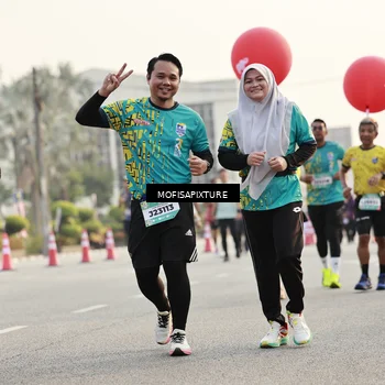 Runner Photo 5924406