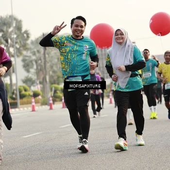 Runner Photo 5924409
