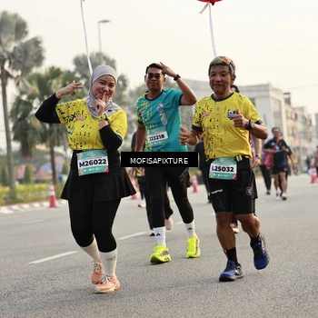 Runner Photo 5924442