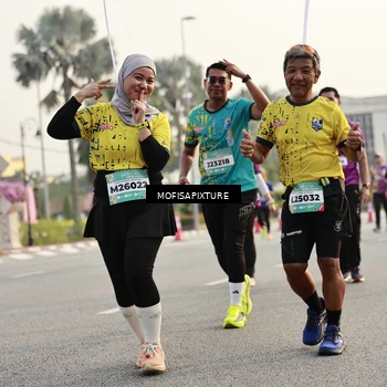 Runner Photo 5924473