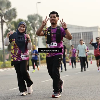 Runner Photo 5924483