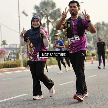 Runner Photo 5924499