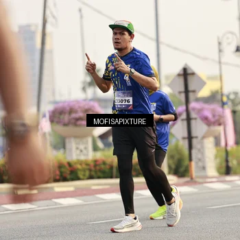 Runner Photo 5924506