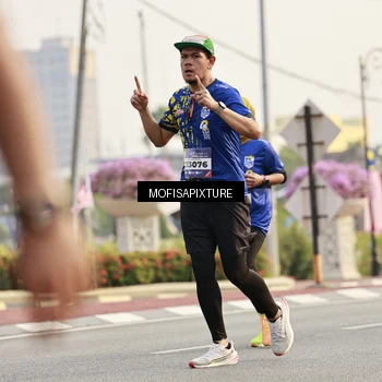 Runner Photo 5924522