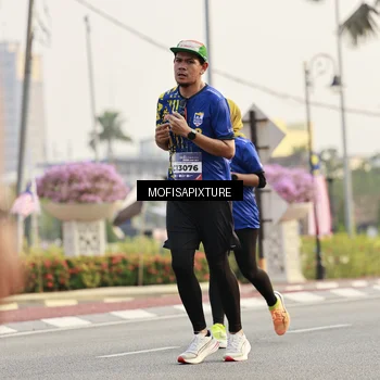 Runner Photo 5924525