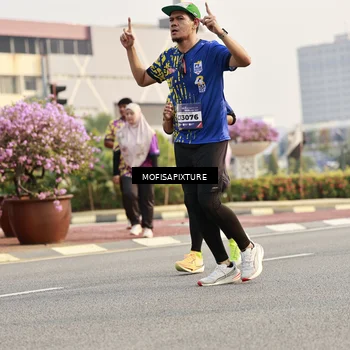Runner Photo 5924536