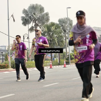 Runner Photo 5924568