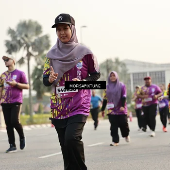 Runner Photo 5924572