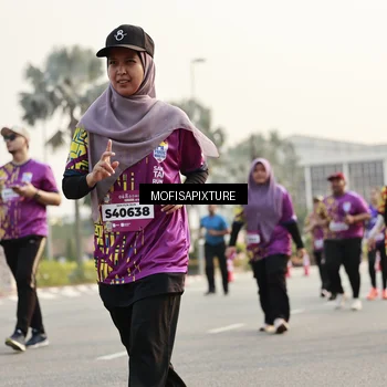 Runner Photo 5924579
