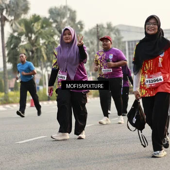 Runner Photo 5924585