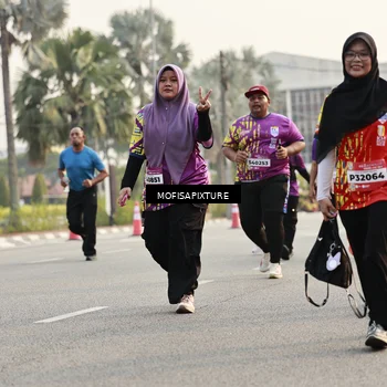 Runner Photo 5924589