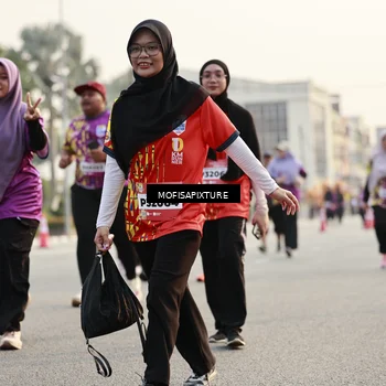 Runner Photo 5924595