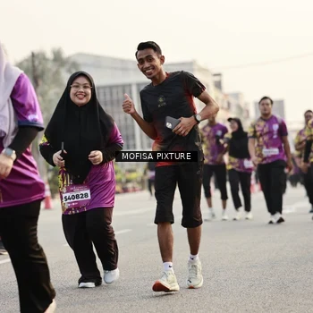 Runner Photo 5924666