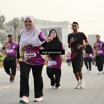 Runner Photo 5924668