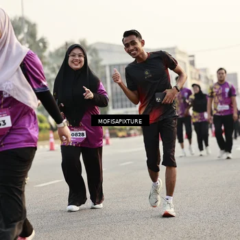 Runner Photo 5924678