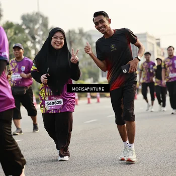Runner Photo 5924684