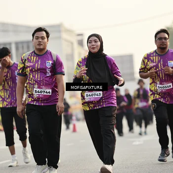 Runner Photo 5924686
